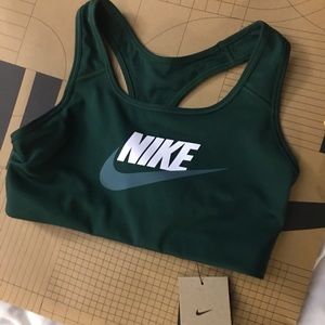 Nike dry fit small sports bra
